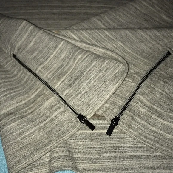 DEREK LAM 10 CROSBY gray short sleeve crop zipper sides heavyweight NEW size M - Picture 3 of 9